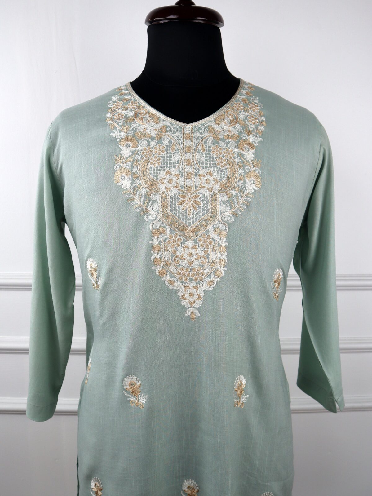 Aabshar Cotton Kurti in Light Green with Aari Embroidery