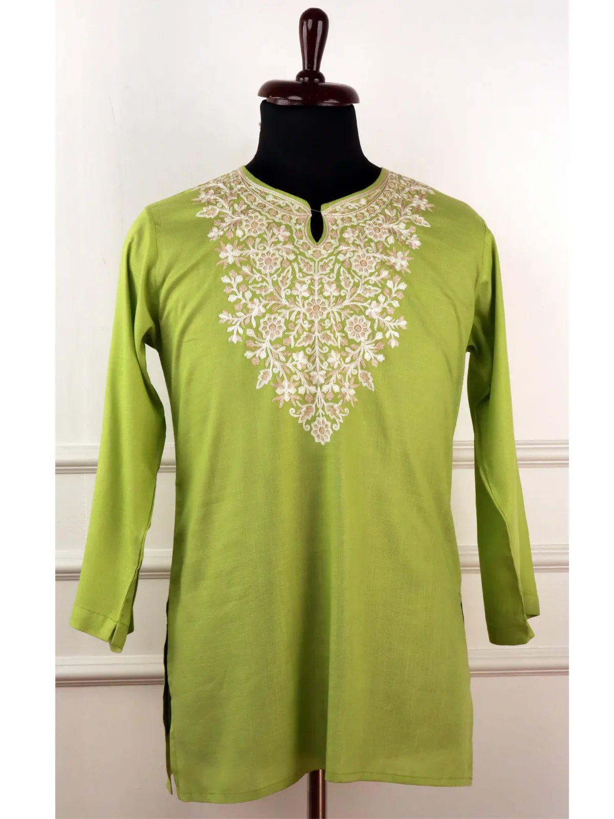 Aaftab Cotton Kurti in Green with Floral Aari Embroidery