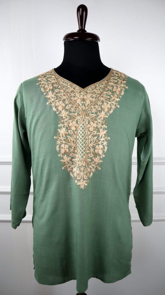 Sosan Aasmaan Cotton Kurti in Green with Gold Embroidery