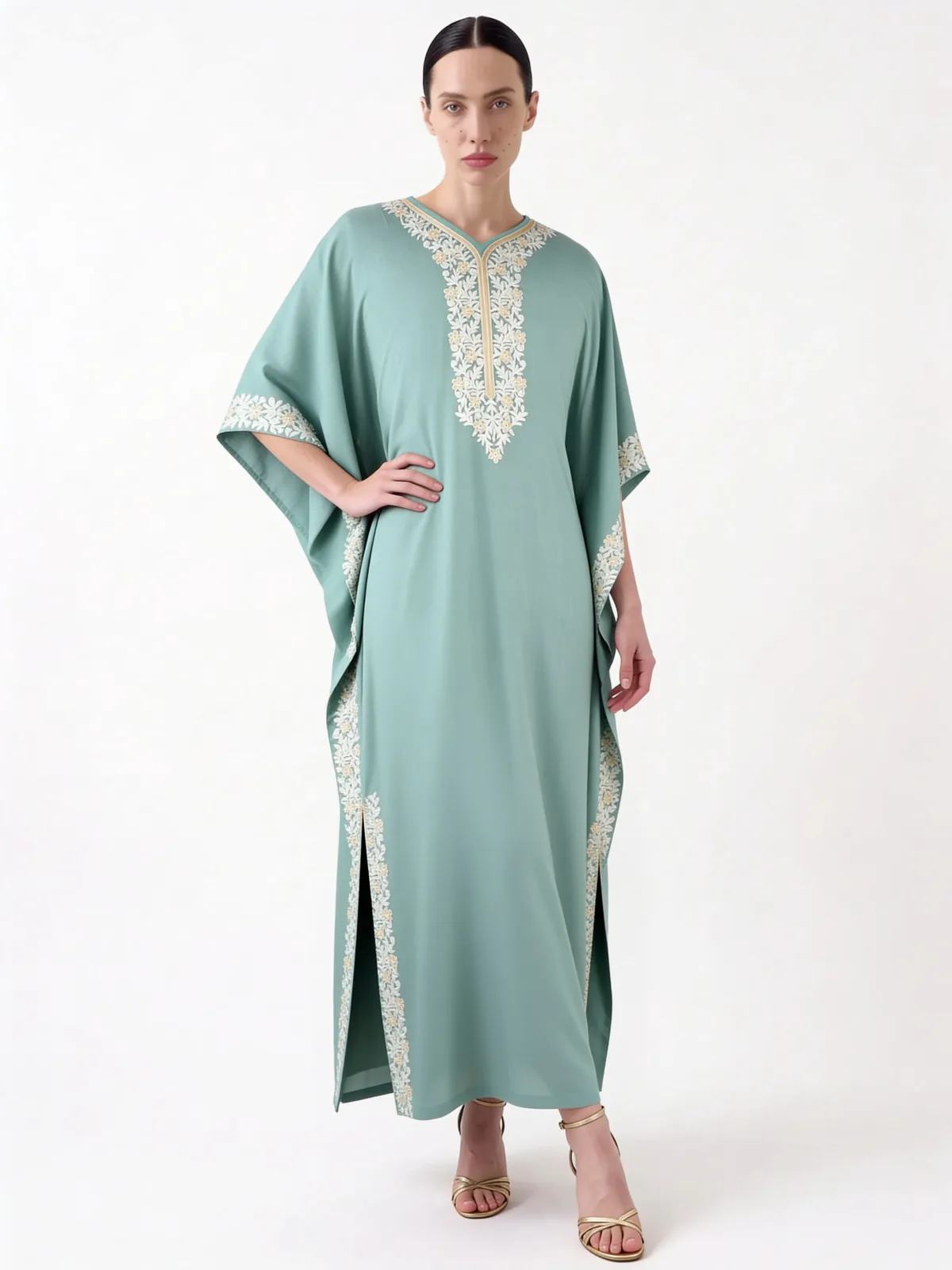 Sonth Cotton Kaftan with Floral Aari Embroidery