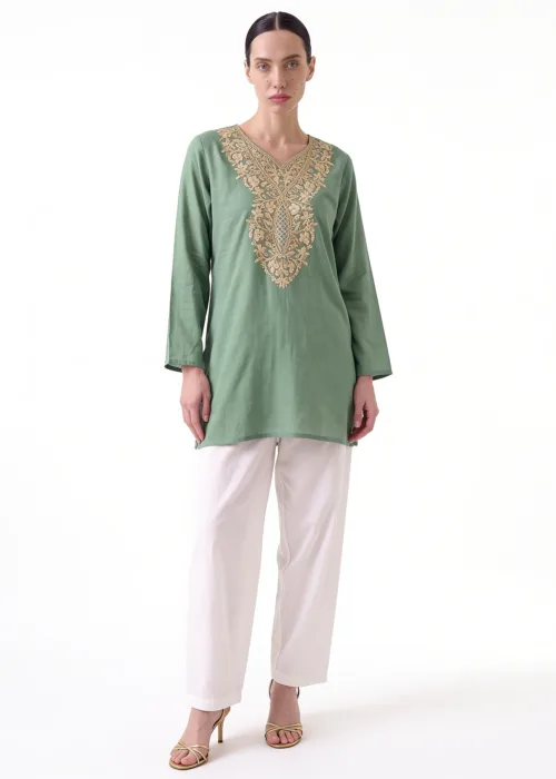 Sosan Aasmaan Cotton Kurti in Green with Gold Embroidery