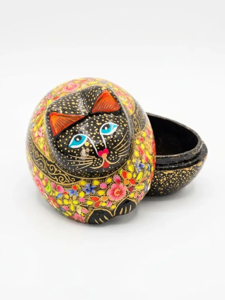 Black Floral Kashmiri Papier-Mâché Cat Box 4″