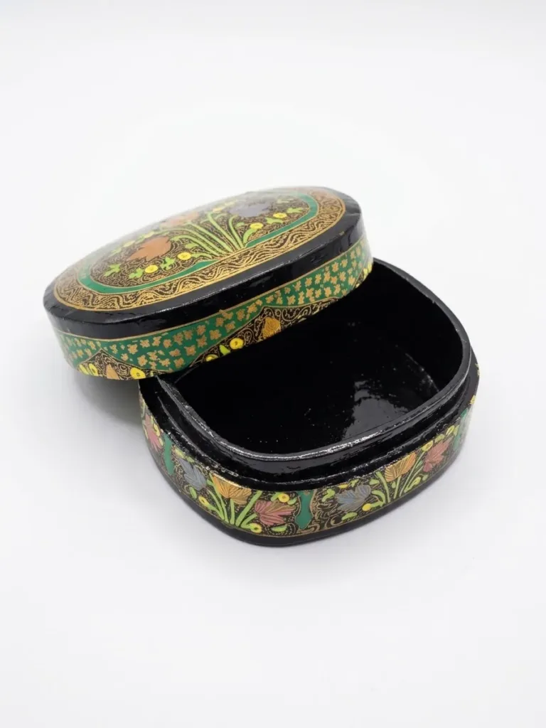Green and Gold Tulip Kashmiri Papier-Mâché Soap Box