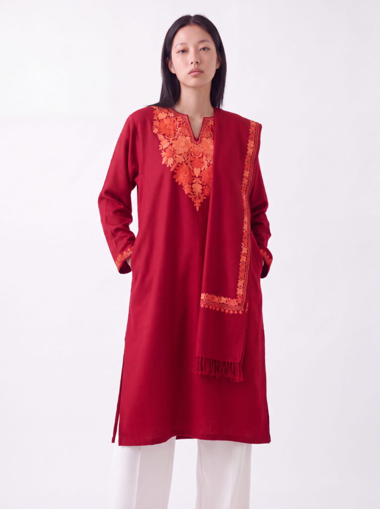 Surkh-e-Gulnaar Aari Embroidered Wool Pheran