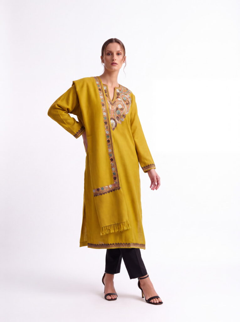 Zard-e-Naz Aari Embroidered Wool Pheran