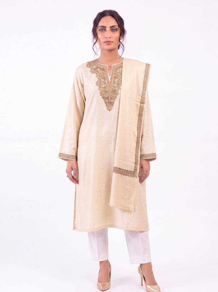 Husn-e-Zar Tilla Pheran Set